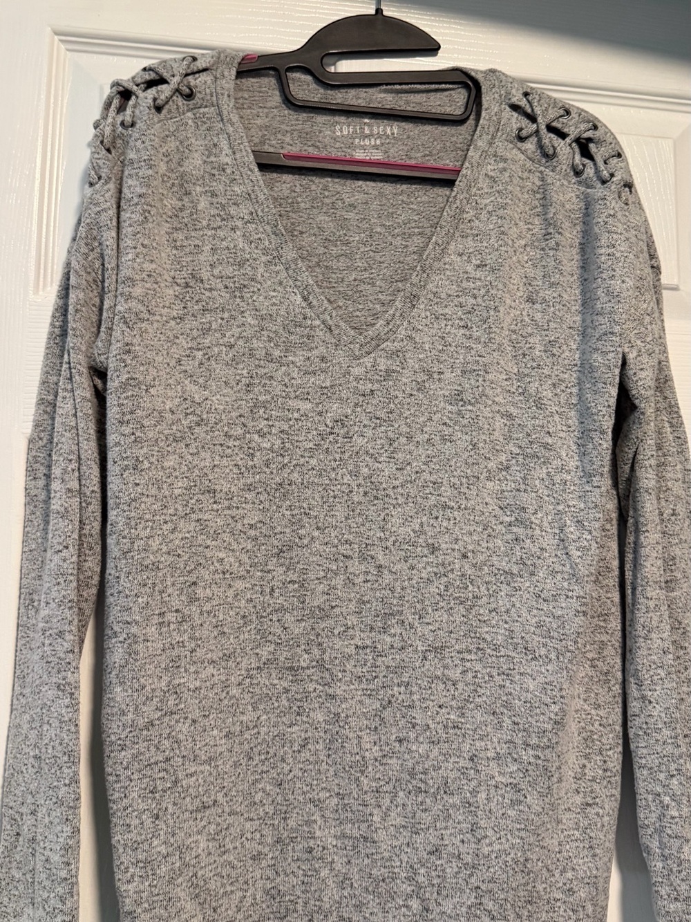 American Eagle Small/Med Gray Lace-Up Shoulder V-Neck Soft Plush Top